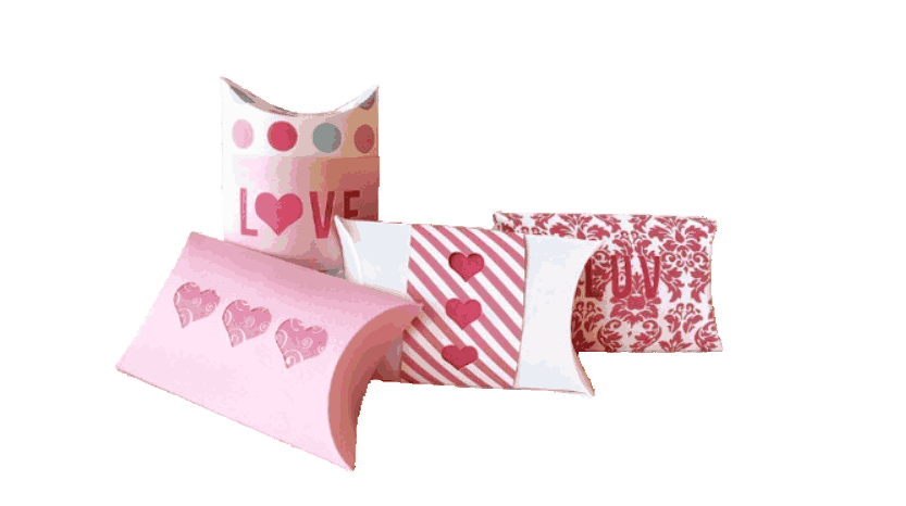 christmas-pillow-boxes-lcb2